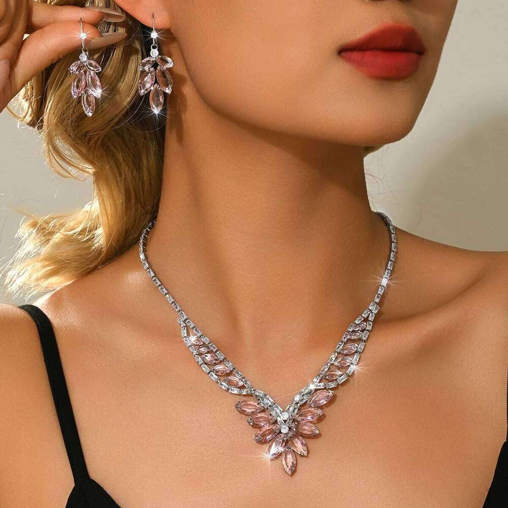 French high-end socialite style dinner party wedding dress versatile necklace earrings two-piece set with accessories Z260313