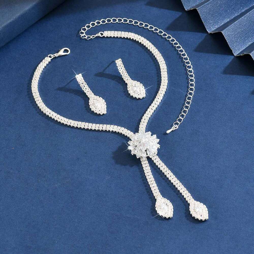 FYUAN 3 Piece Flower Zircon Necklace Earring Set Elegant Jewelry Women Perfect for Weddings and Parties Z260313