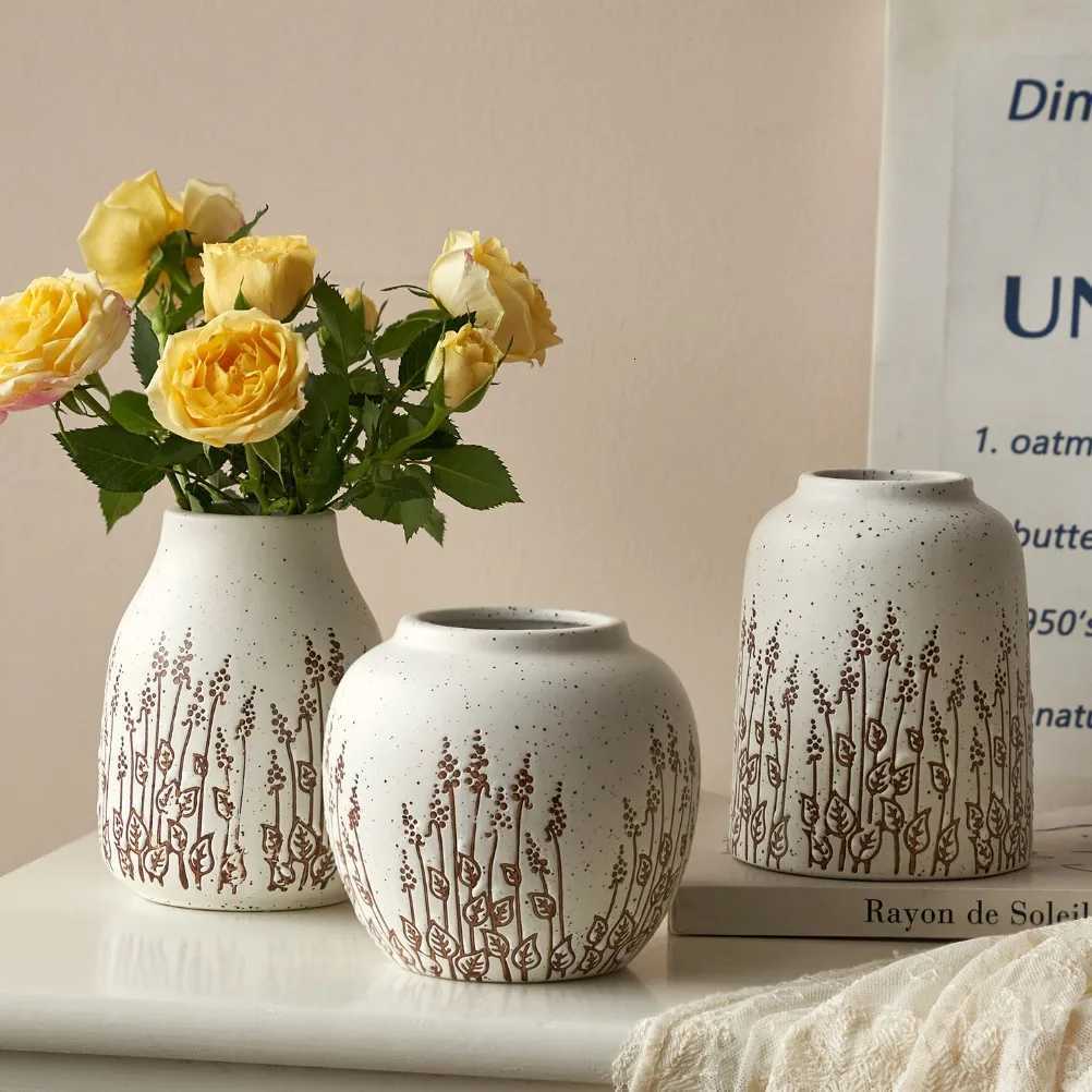 Countryside Style Ceramic Small Vase Lavender Water Nourishing Vase Living Room Table Decoration and Accessories Home Decoration Y260314