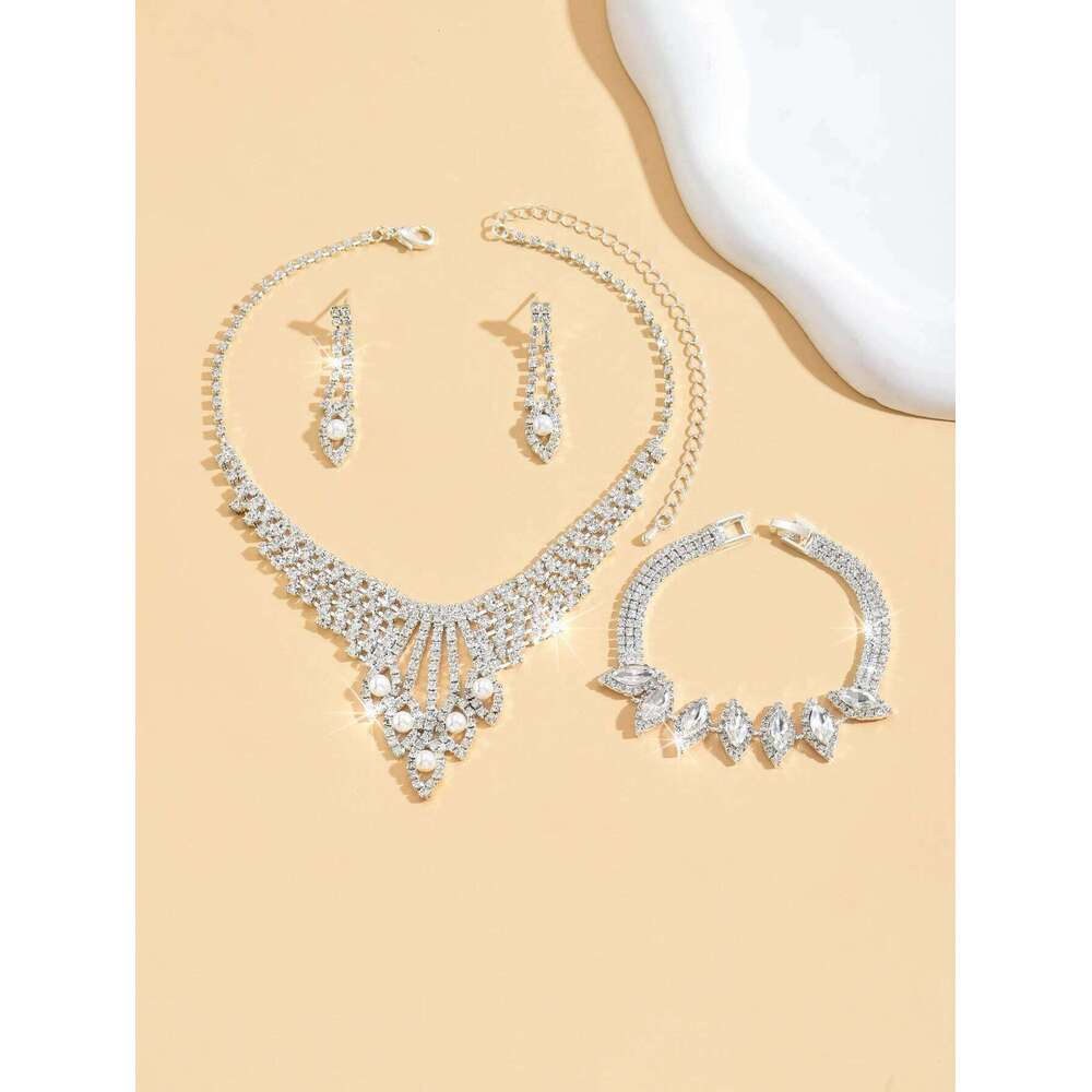 Women's Claw Chain Series Cone Personalized Set, Elegant, Light Luxury, High End Fashion Accessories Z260313