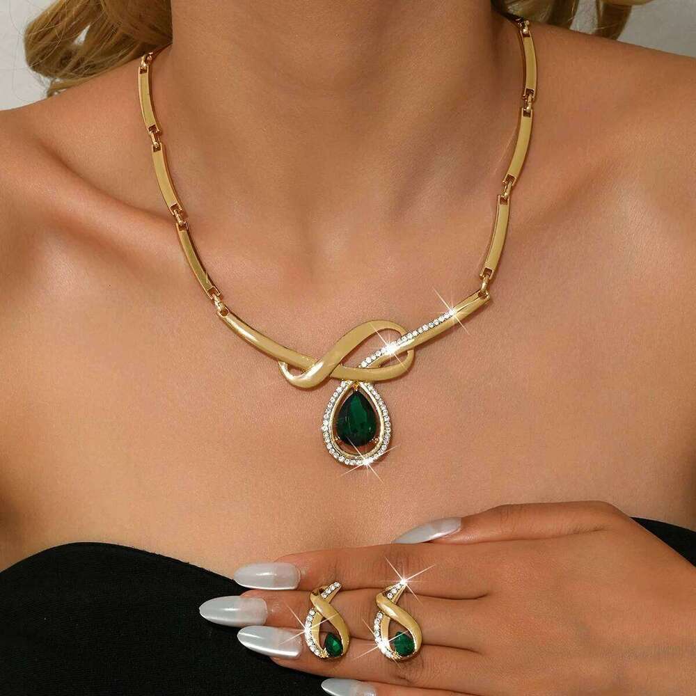 Foreign trade source fashionable and personalized alloy necklace earrings two-piece set jewelry dinner accessories Z260313