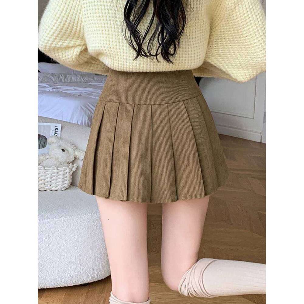 College Style Corduroy Hot Girl Pleated Skirt Woman Autumn Winter Casual Retro Short Skirts With Buttton Coffee Z260314
