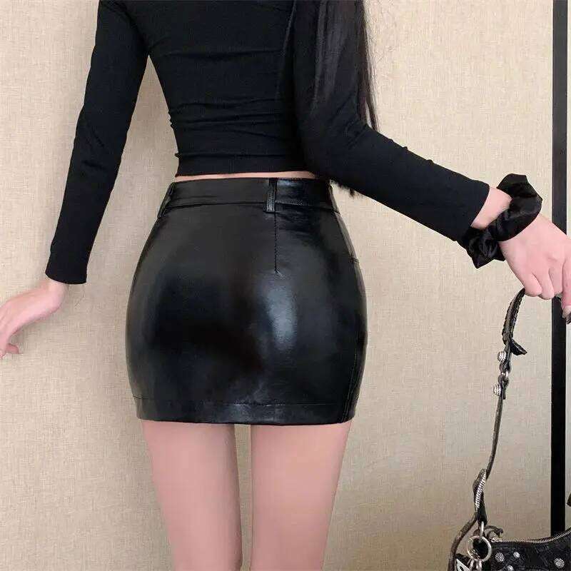 2025 New Sexy Red Pu Leather Women's High Waist A-shaped Skirt Z260314