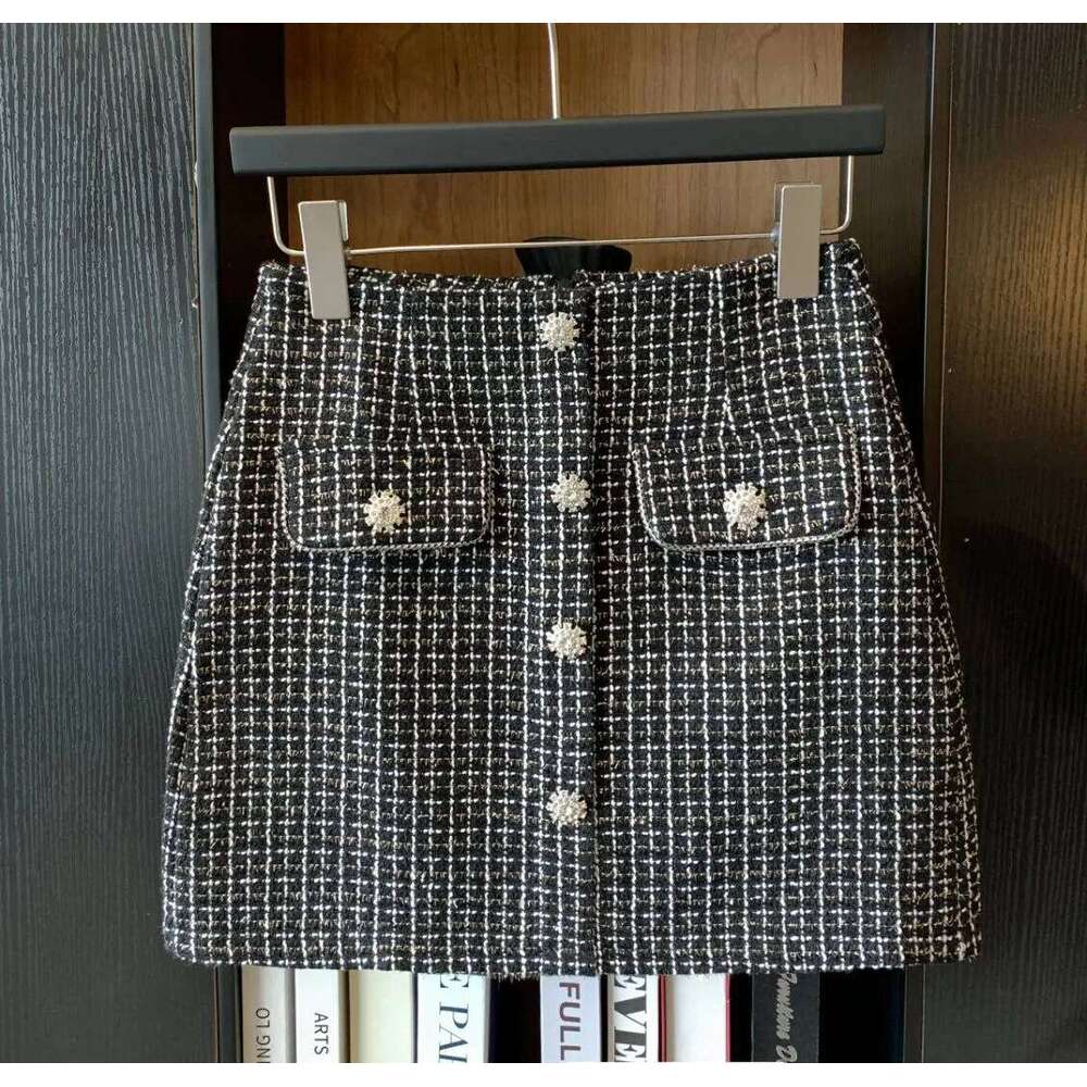 High Waist Thicken Tweed Short Pencil Skirt With Button Autumn Winter Vintage Plaid Slim Bodycon Mini Skirts Lady Z260314