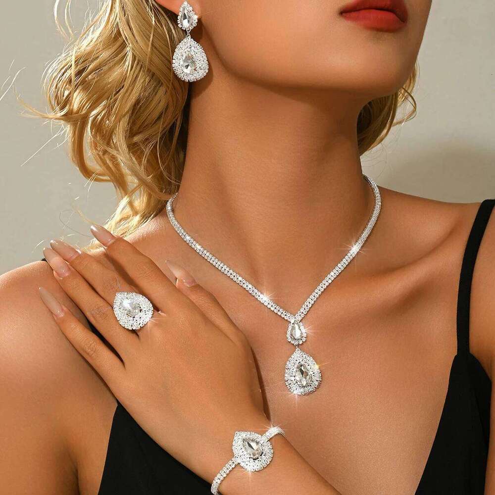 Design sense, trendy, bright, sweet and cool style, simple retro earrings, necklace, bracelet, ring, four piece set of accessori Z260313