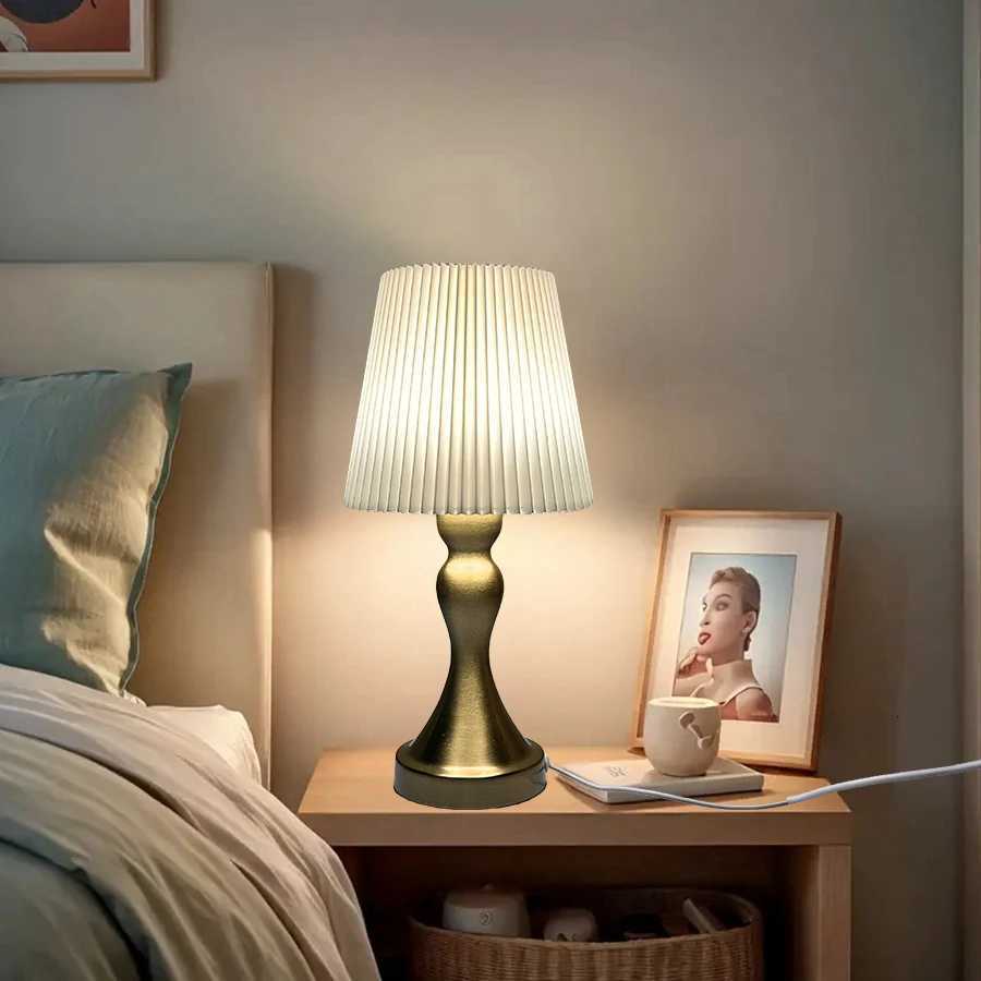 1 USB-powered LED folding light with aluminium alloy metal base - modern Nordic style dimmable night light for bedroom desk dec Y260314