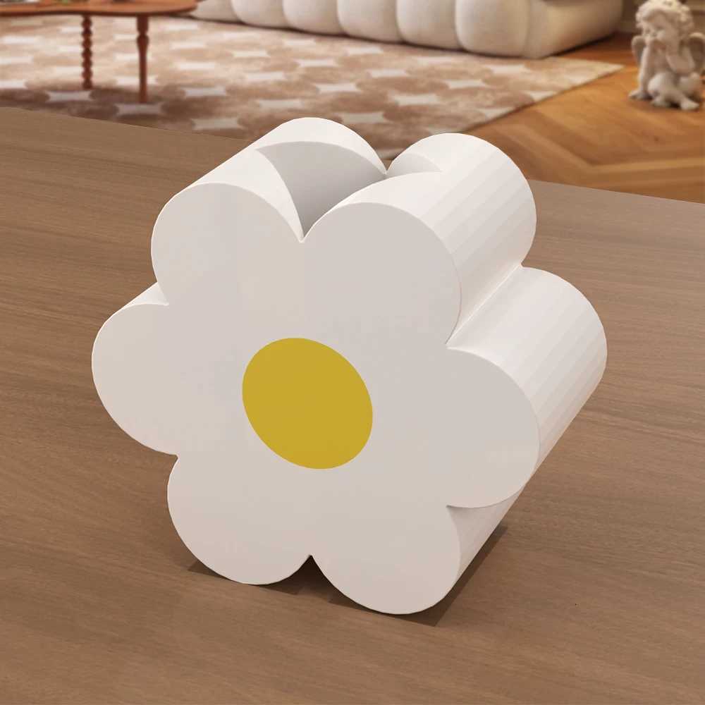 The small-flowered vase is durable and not easy to break making it suitable for various home Settings such as living rooms Y260314