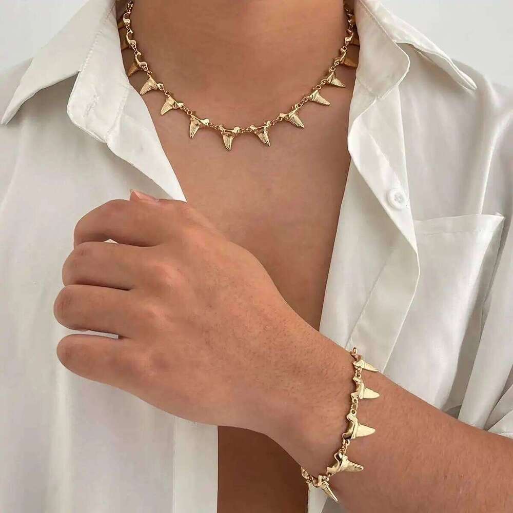 KunJoe Punk Smooth Rivet Spike Choker Necklace Bracelet Jewelry Set for Men Trendy Irregular Geometry Short Collar Chain New Z260313