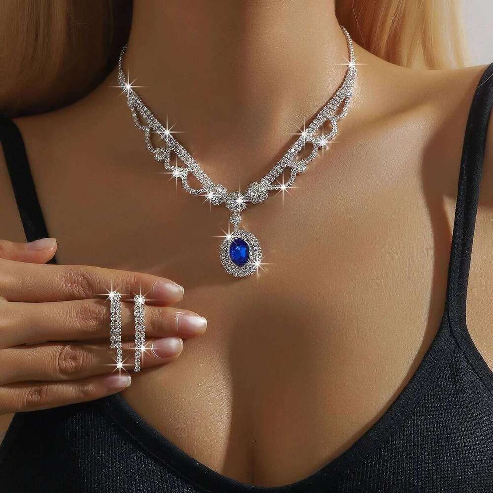 Diamond inlaid heavy industry super sparkling temperament generous collarbone chain earrings light luxury accessories Z260313