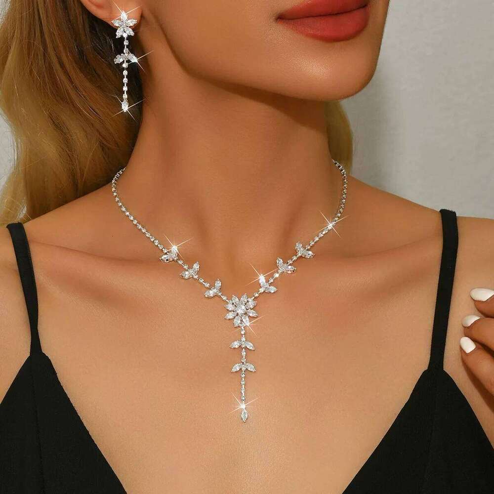 New Flower Leaf Rhinestone Jewelry Set for Women Copper Base Shiny Tassel Earrings + Y-Necklace Bridal Party Evening Prom A Z260313