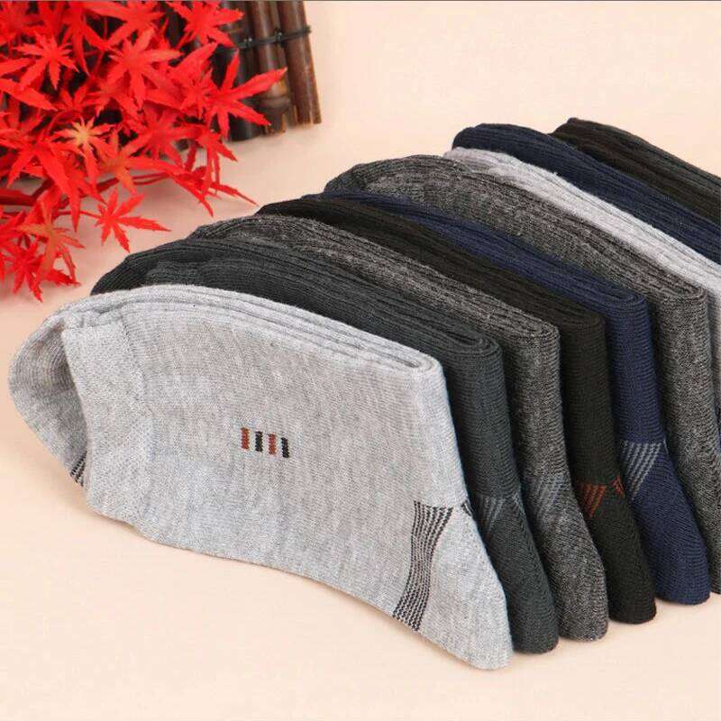 5 Pairs Men's Long Soft Comfortable Wear-resistant Sturdy Casual Simple Fashion Black Large Szie Mid-calf Socks Z260314