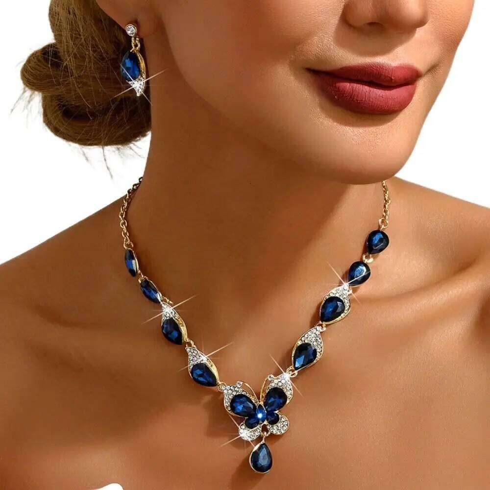 Crystal Shining Bracelet Earrings Necklace Set Luxury Exquisite Rhinestone Butterfly Jewelry Women Z260313