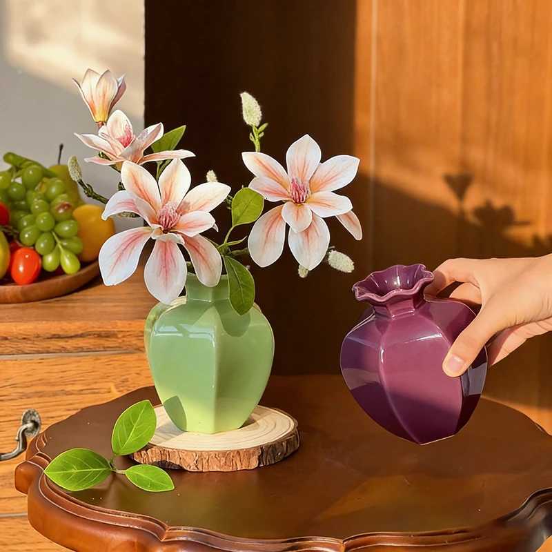 INS Ceramic Vase Aesthetic Flowerpot Nordic Plant Pot Desktop Bouquet Vases White Flower Bottle Wedding Home Desktop Decor Y260314