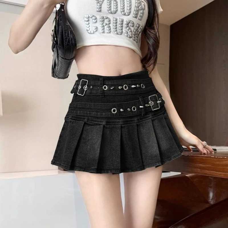 Vintage Denim Skirt Women Sexy Spicy Pleated Mini Skirt Punk BlaCK GoTHic Streetwear Short Jean Skirts AesTHetics M260314