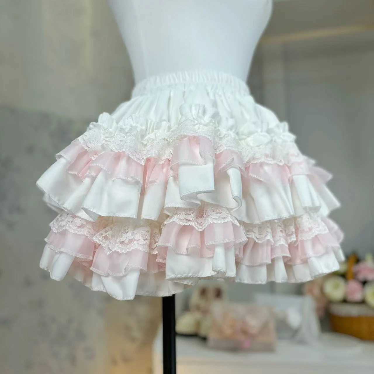 Sweet Kawaii Lolita Style Princess Vintage Cake Skirt Women Cute Lace Ruffles Party Mini Skirts Harajuku Y2k Faldas Mujer M260314