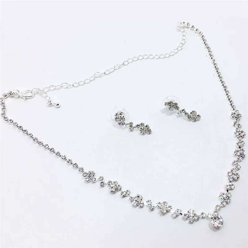 1Set Light Luxury Silver Bridesmaid Crystal Necklace Earrings Set Wedding Bridal Jewelry Jewellery Z260313