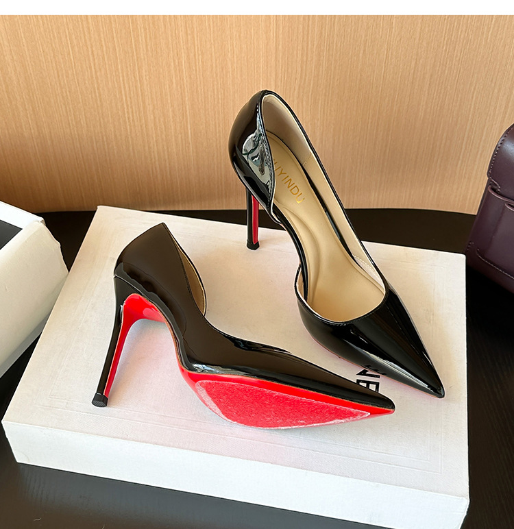 2026 New European Style Women's Black Patent Leather High Heels Side Cut Out Pointed Toe Stiletto Pumps
