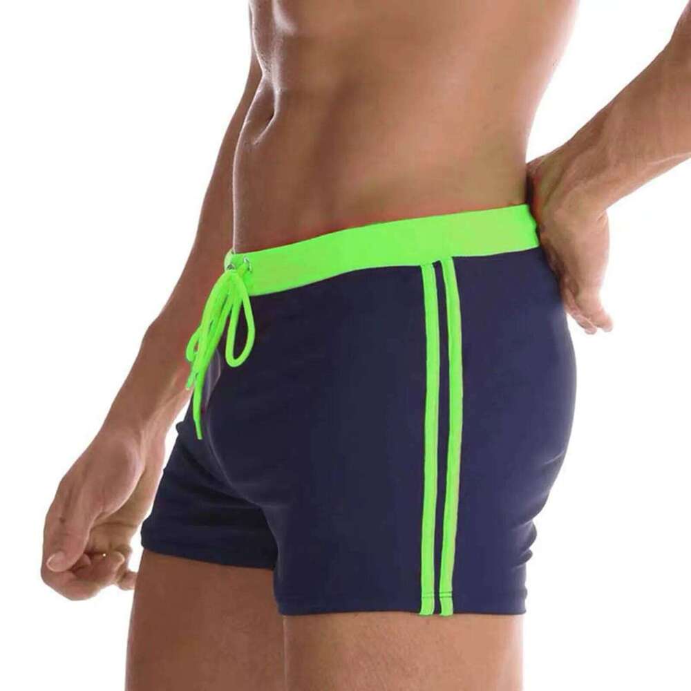 Solid Stitching Comfortable Fashion Swimming Shorts for Men Color Blocking Breathable Comfy Elastic Waist Pockets Sports Pants Z260314