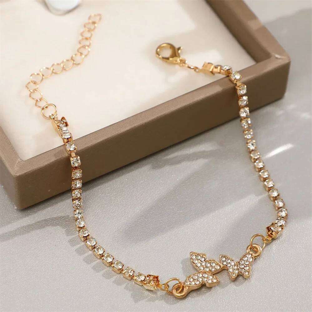 Shiny Exquisite Full Crystal Rhinestone Paved Butterfly Bracelet for Women Luxury Dainty Temperament Banquet Bracelets Jewelry Z260313