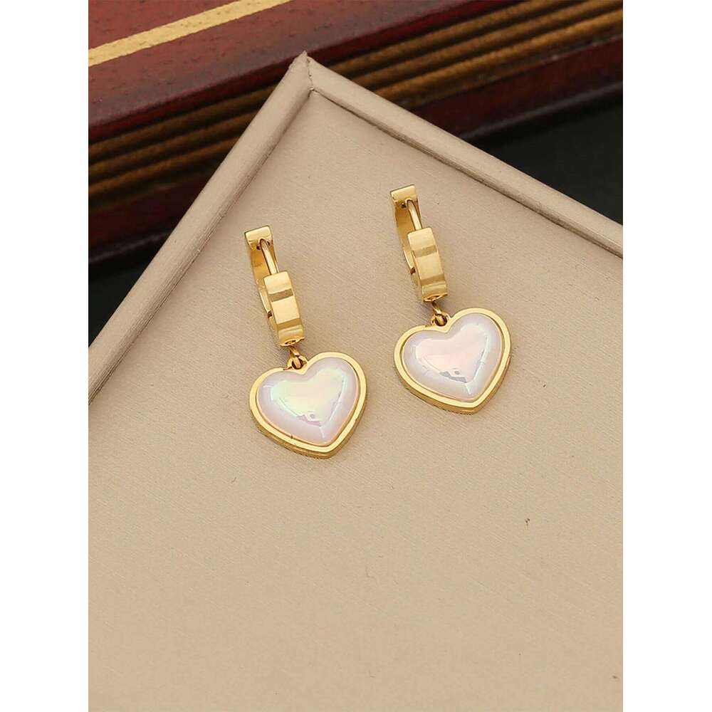 3pcs Elegant Vintage Jewelry Set for Women White Heart-shaped Pearl Necklace Shiny Choker Bridal Wedding Earrings Party Z260313