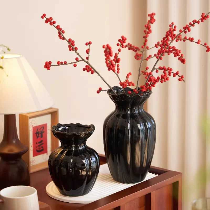 Ceramics Vase Flower Vase Decorations Home Desk Accessories Nordic Vases for Flowers Bottle Room Decor Office Accessories Y260314