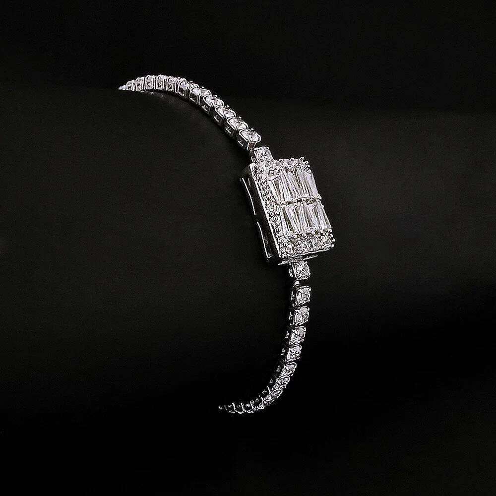 Moonso Fashion Princess Bracelet Bangle for Women Anniversary Gift Jewelry Wholesale Free Shipping Items S8246 Z260313