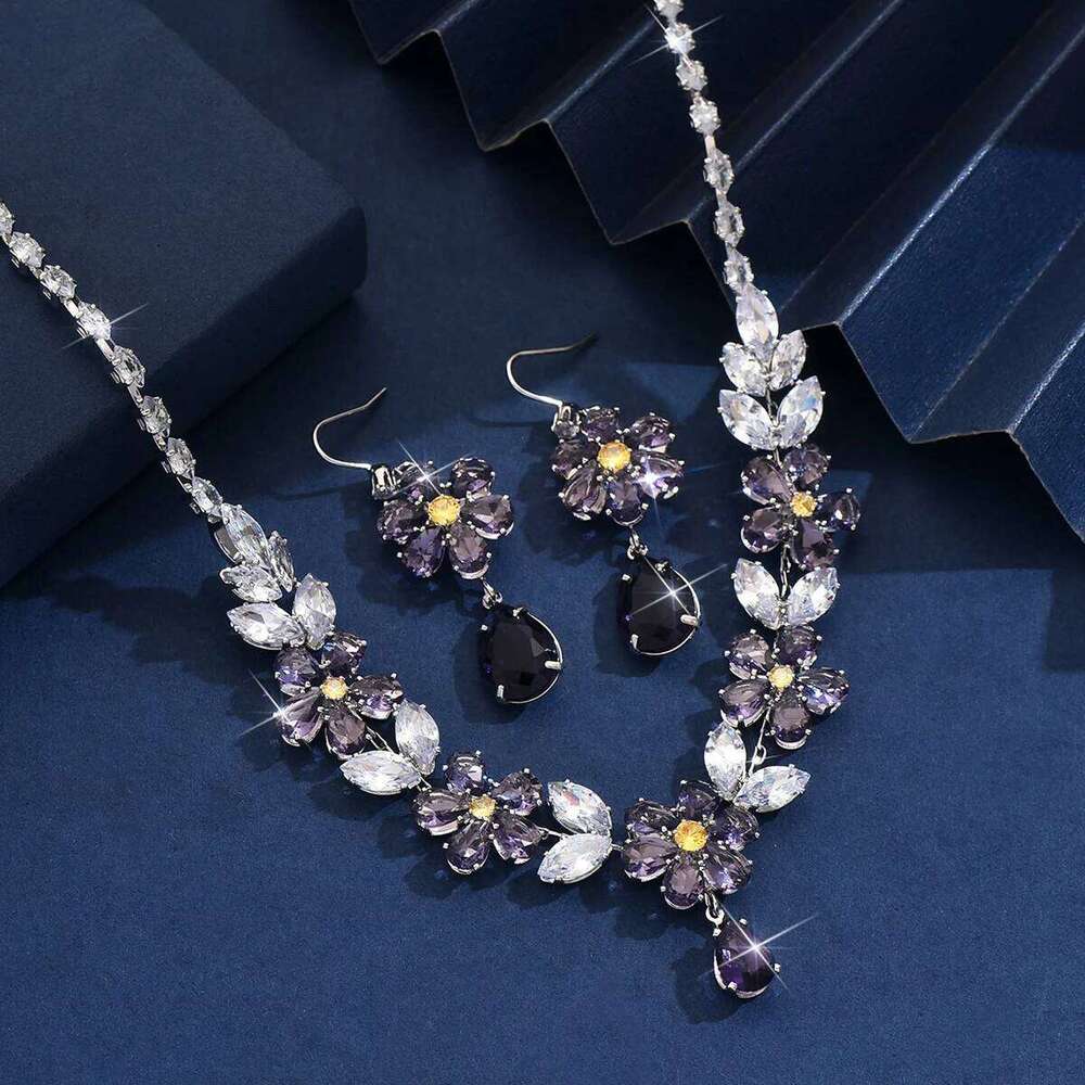 Women's fashion zircon flower mysterious light luxury high-end necklace earrings jewelry set design sense first accessory Z260313