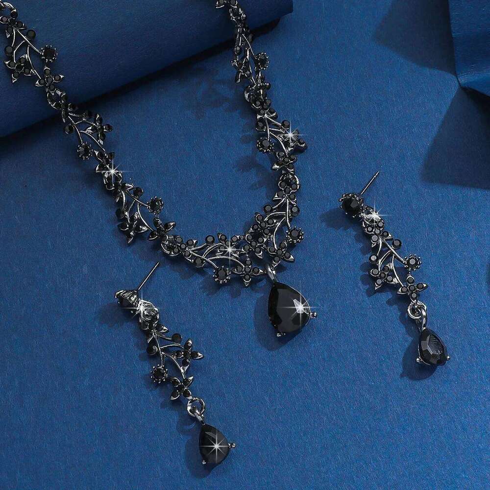 Vintage Black Crystal Jewelry Set 3Pcs Necklace+Earrings Dark Gothic Style for Women Party Wedding Evening Prom Accessories Z260313