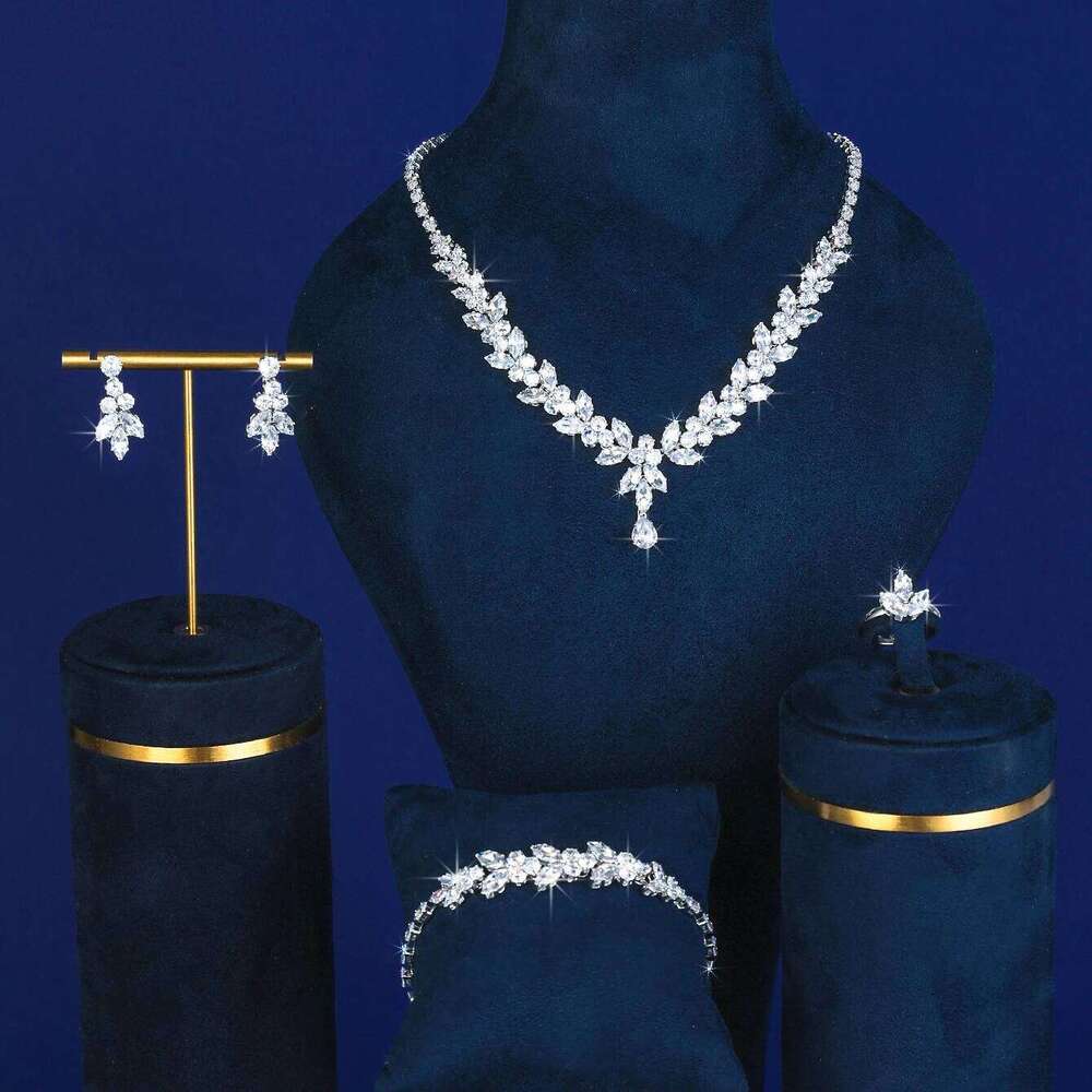 2025 Best Selling Wedding Festival Luxurious Cubic Zirconia Jewelry Set Classic Fashion Prom Everyday Wear Z260313
