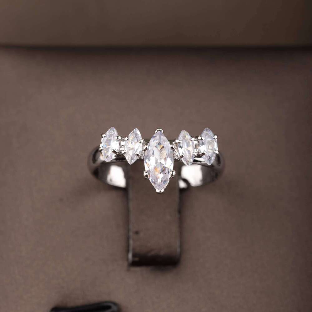 1 of Simple Style Cubic Zirconia V-Shaped Jewelry Set Suitable for Women's Daily Party Wear. Gift Box Not Included Z260313