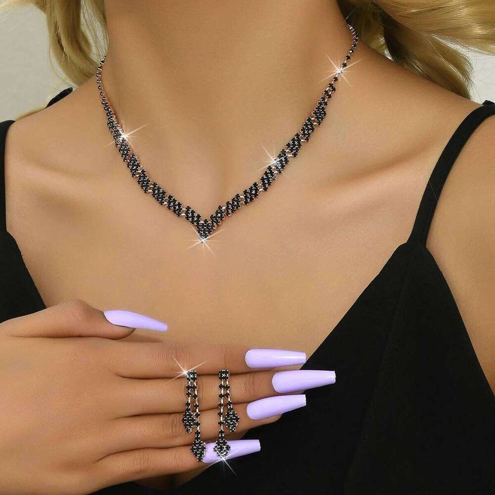 3 pieces of women's European American trendy claw chain series with rhinestone earrings, necklace, jewelry set, banquet and Z260313