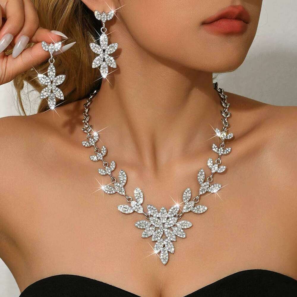 Cross border bride jewelry necklace, earrings, leaves inlaid with diamonds, two-piece set, exquisite wedding accessories, Z260313