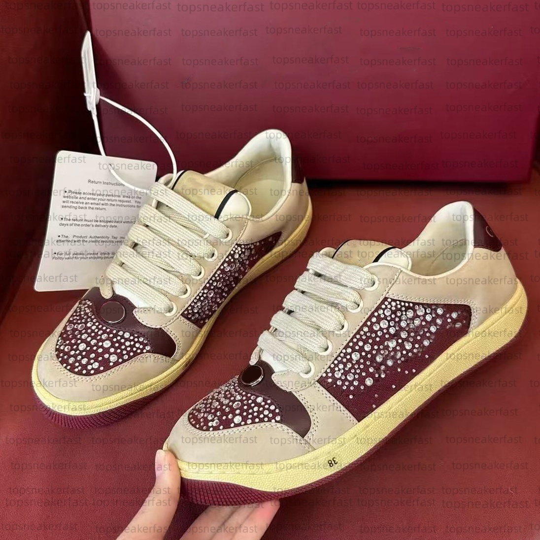 New Couple sneakers Flat Retro Sneakers Women Men Shoes Classic Blue Pink Vintage Embroidery Low Top Leather Outdoor Tennis shoes Size 34-44