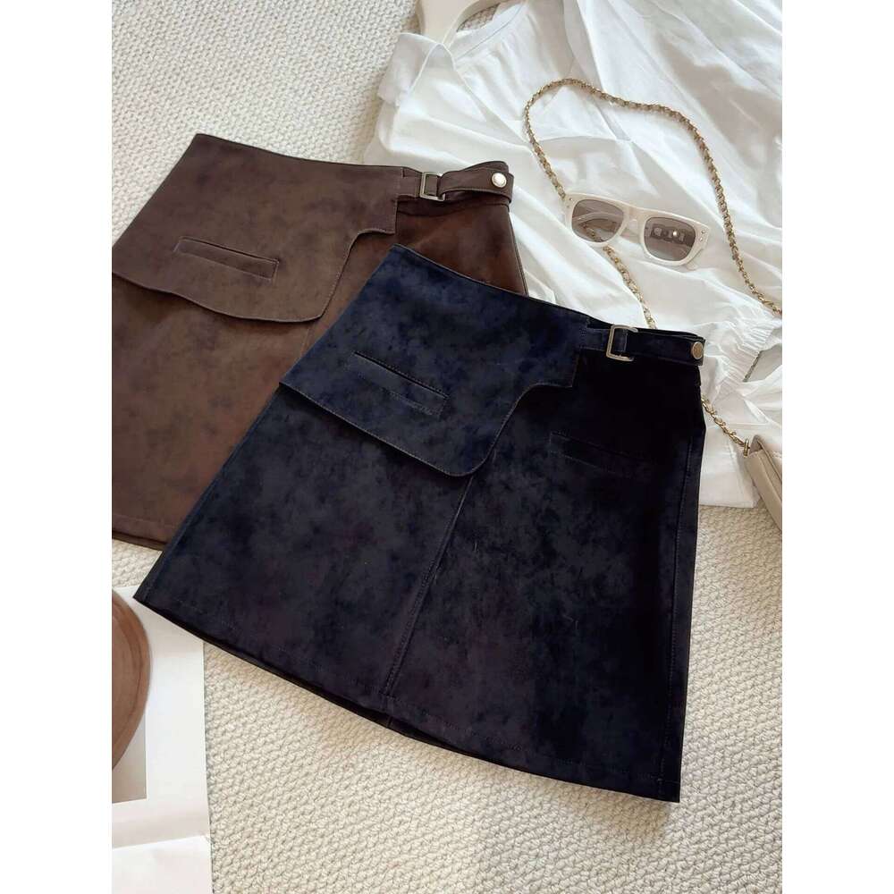 Fashionable stylish suede for women in autumn, versatile and slimming short style, hip hugging skirt, mini skirt Z260314
