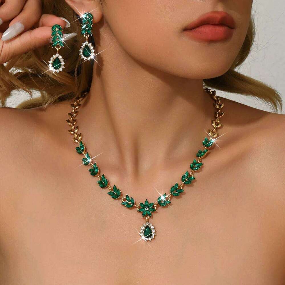 European and American versatile bride earrings necklace two-piece set full of diamond droplet jewelry wedding dress accessories Z260313