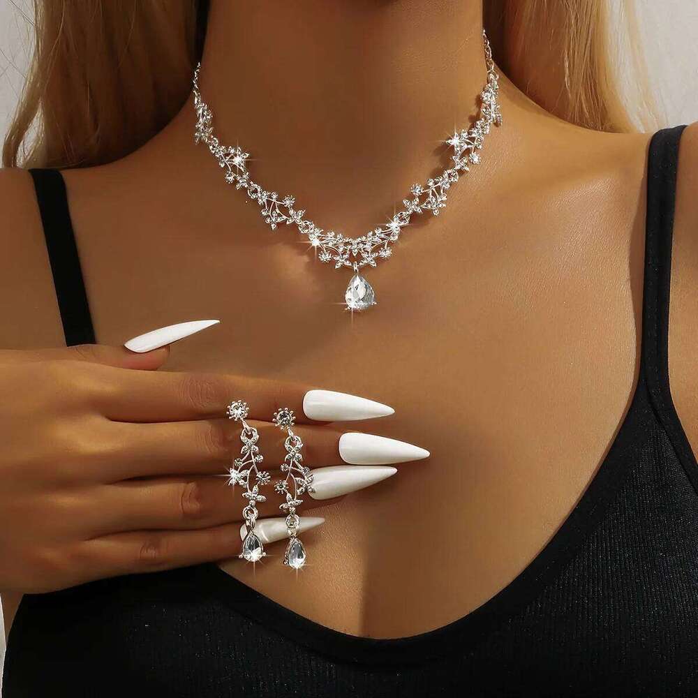 Vintage Black Crystal Jewelry Set 3Pcs Necklace+Earrings Dark Gothic Style for Women Party Wedding Evening Prom Accessories Z260313