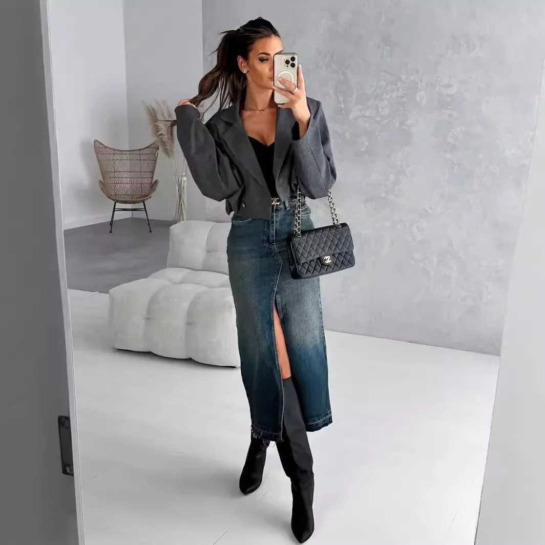 Streetwear Women Vintage Denim Long Skirt Slim High Waist Washed Distressed Button Pockets A Line Casual Female Split Skirts M260314