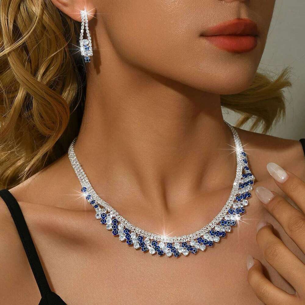 Design sense, trendy and innovative, super sparkling bare diamond necklace, earrings, two-piece set with accessories Z260313