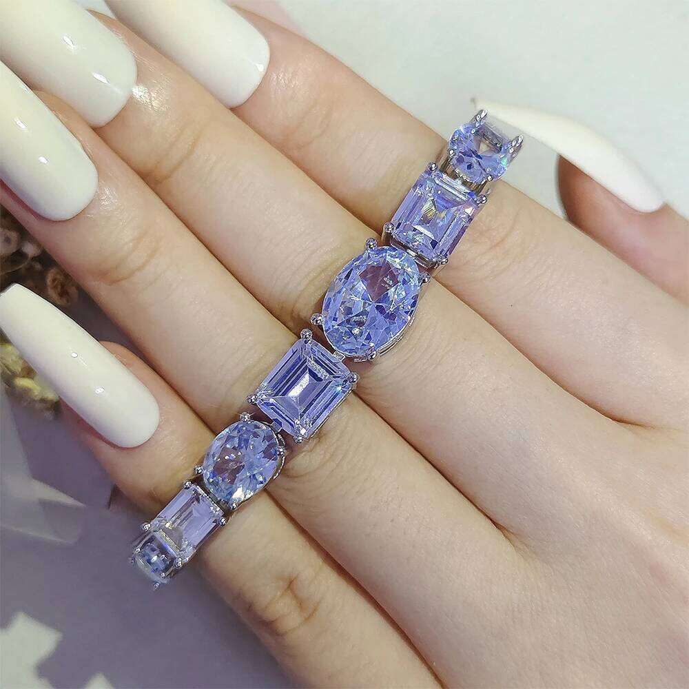 2024 New Fashion Princess Bracelet Bangle for Women Anniversary Gift Je welry Wholesale S7701 Z260313