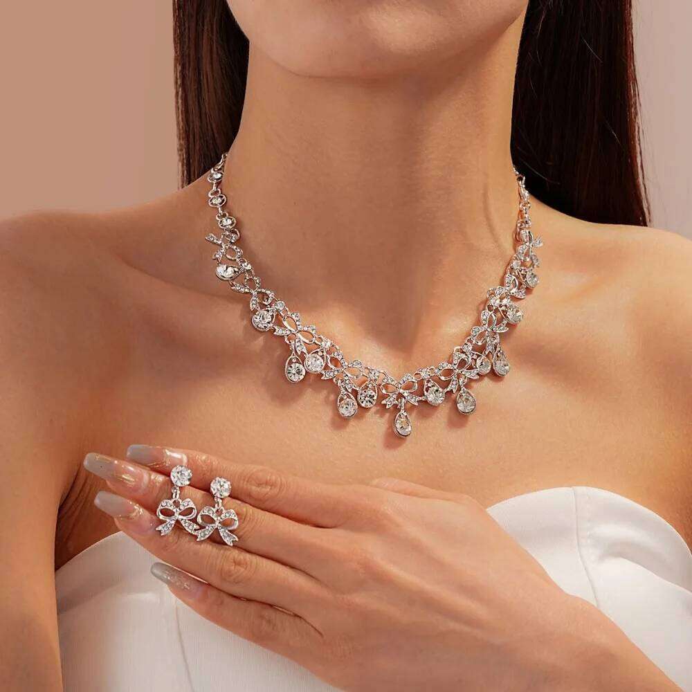 2 pieces Wedding Water Drop Rhinestone Jewelry Bow Shining Earrings Luxury Inlaid Crystal Necklace Set Banquet Z260313