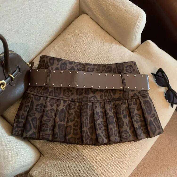 Sexy Leopard Print High Waist Anti-light Pleated Y2k Spice Girl Short Skirt with Belt Z260314
