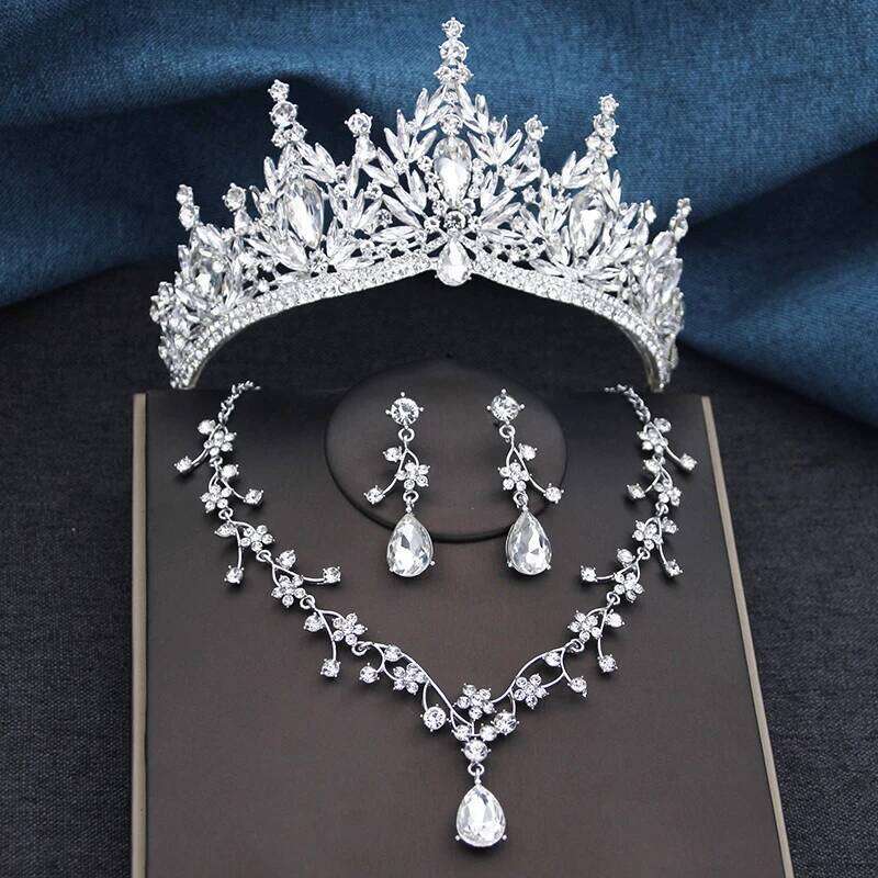 3Pcs Princess Crown Bridal Sets for Women Tiaras and Flower Choker Necklace Earrings Wedding Dress Bride Jewelry Set Z260313