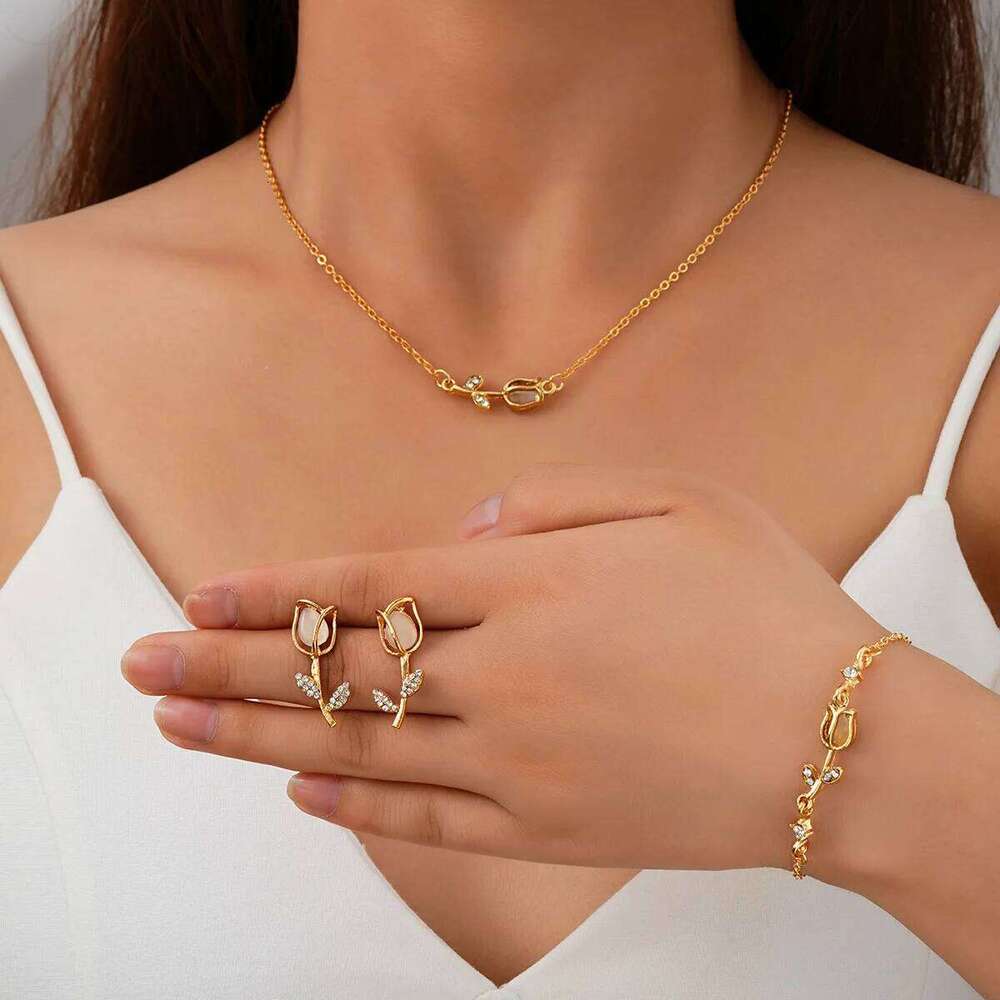 Korea New Fashion Tulip Flower Bracelet Necklace Earrings Niche Design Three-Piece Sets Trend Paty Jewerly Accessory Gifts Z260313