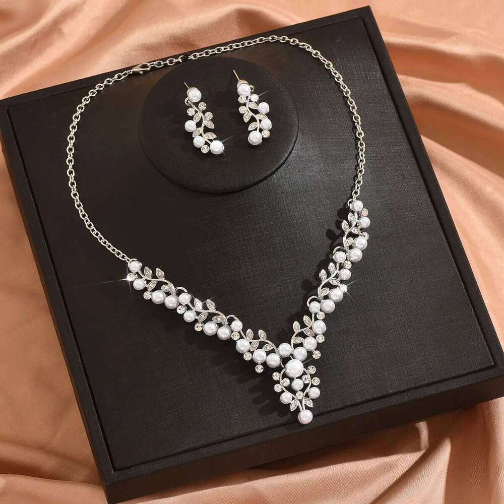 Vintage Pearl Rhinestone Necklace Earrings Set Women's V-Neck Floral Jewelry for Wedding Party Bridal Prom Dress Accessory Gift Z260313