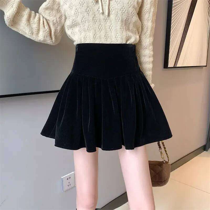 Autumn Winter Black Pleated for Women Velvet Cute A-line Mini Skirt Shorts Sweet Fashionable Korean Style Female Clothing Z260314