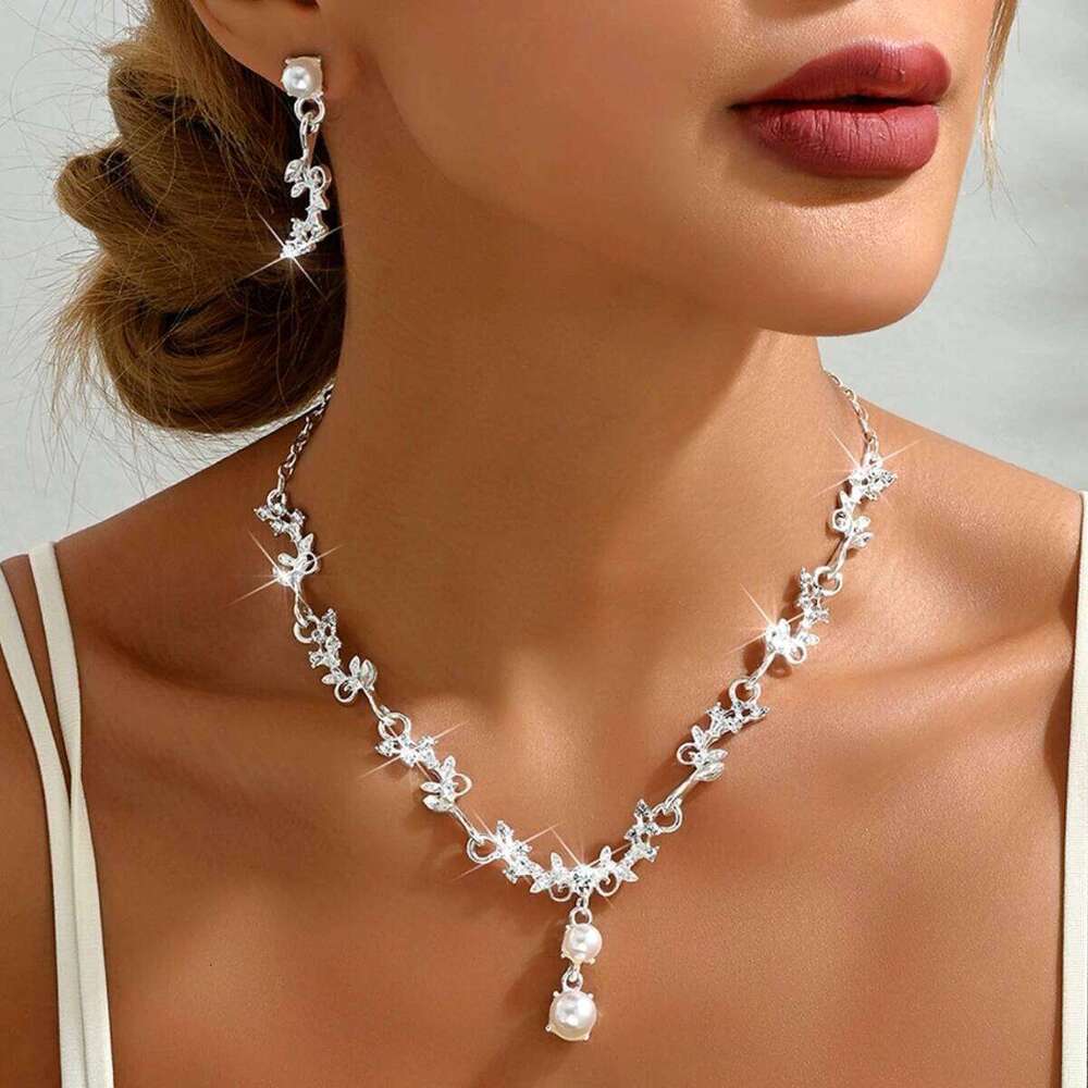 Bridal necklace earrings two-piece set wedding dress accessories Korean collarbone chain women's crystal jewelry wedd Z260313