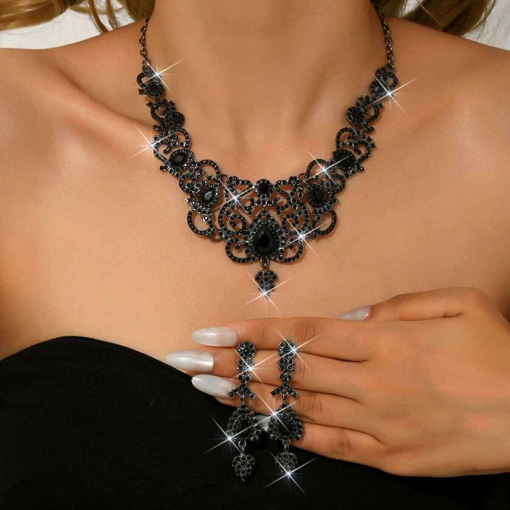 Retro high-end luxury socialite style two-piece set, cross-border best-selling new accessories Z260313