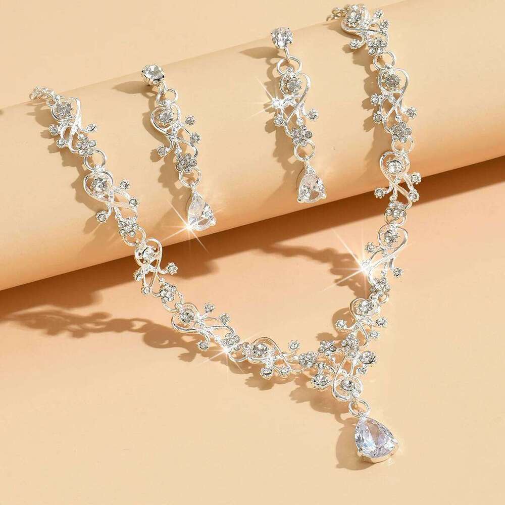 3pcs women's fashionable jewelry set with rhinestones, zircon, water droplets, necklace, earrings, wedding dress accessories Z260313