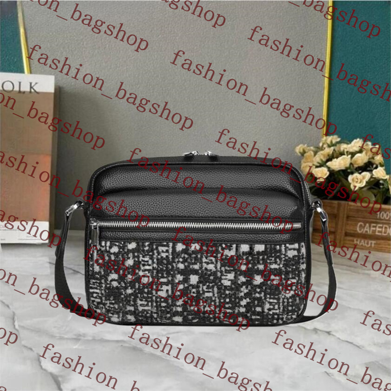 Men's Crossbody Postman bag Luxury Designer bags Men shoulder bags Fashion bag messenger bags sacoche pouch womens satchel Wallets Casual briefcase Camera Bag