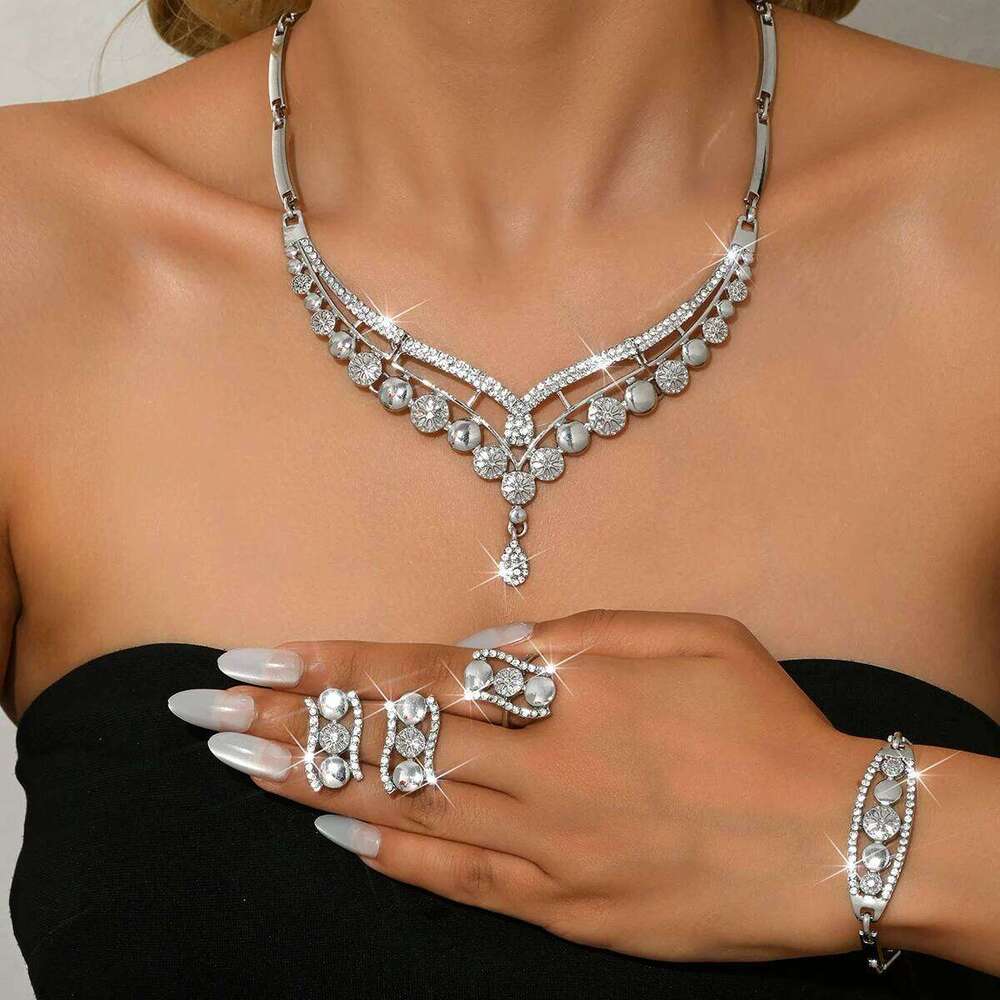 European American exaggerated and exquisite alloy four piece set banquet dress with accessories Z260313